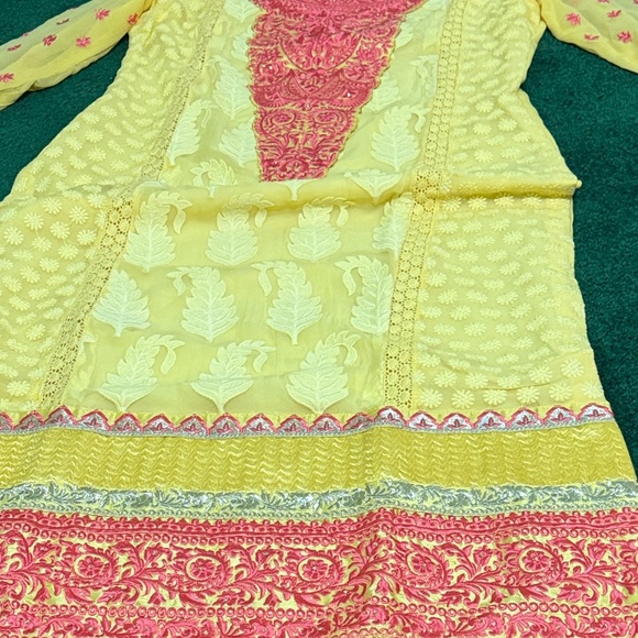Yellow and Pink Embroidered kameez set - Picture 5 of 13